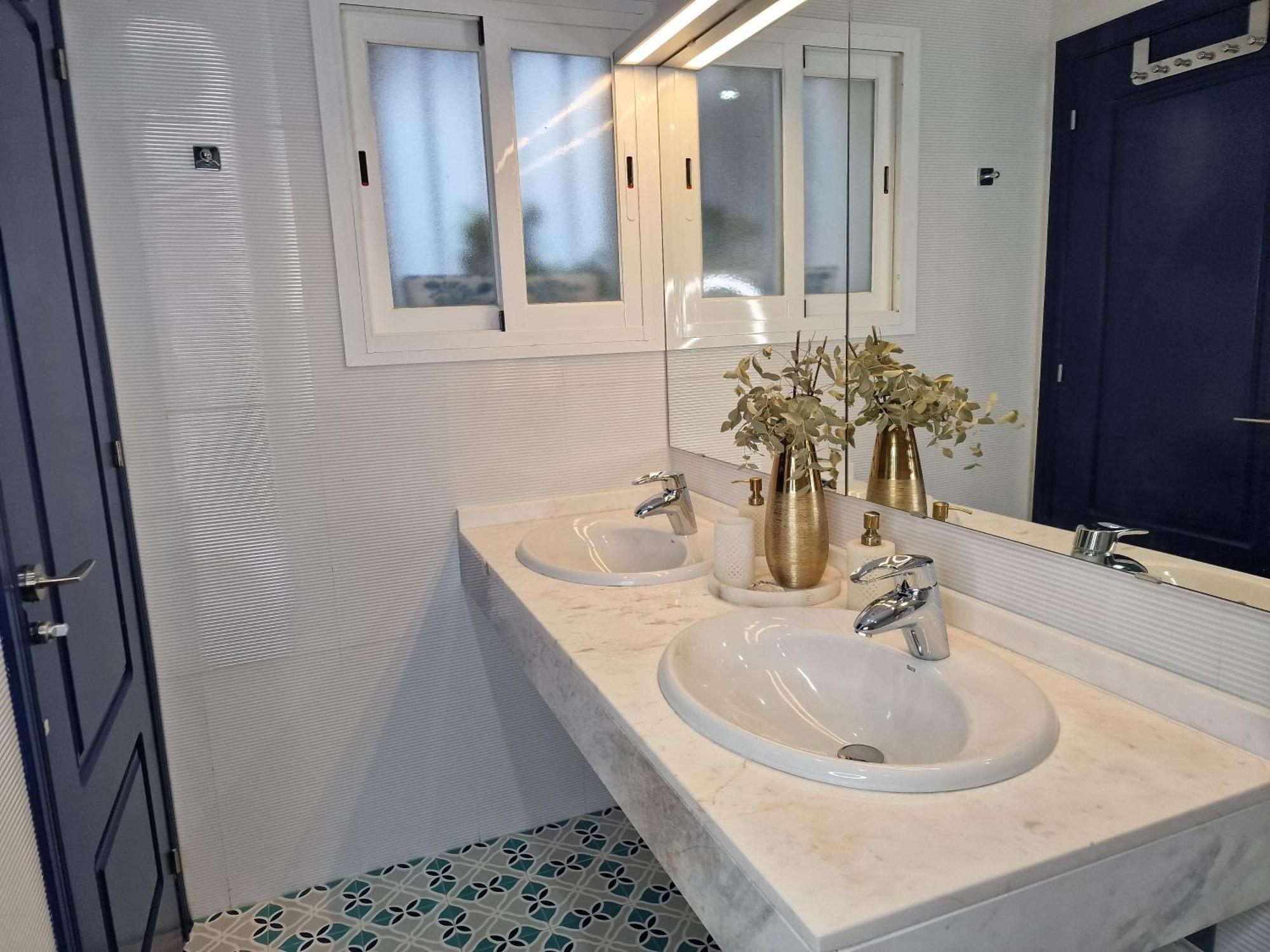 Апартаменты Sun & Palms - Cozy Flat In Quiet Neighbourhood With A Great Pool Area Малага Экстерьер фото