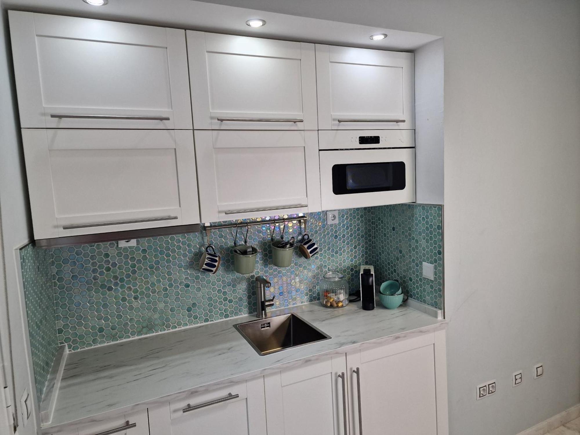 Апартаменты Sun & Palms - Cozy Flat In Quiet Neighbourhood With A Great Pool Area Малага Экстерьер фото