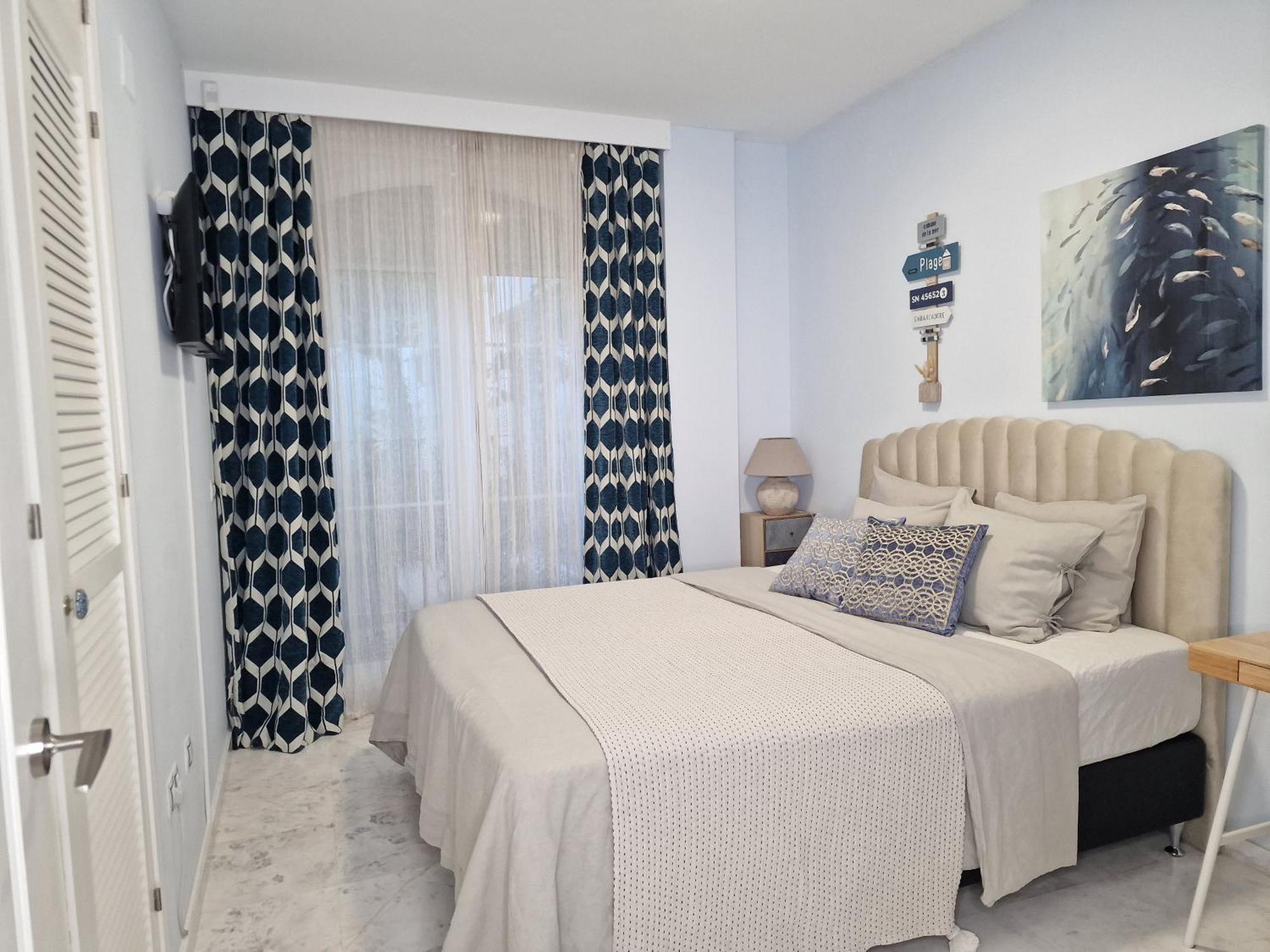 Апартаменты Sun & Palms - Cozy Flat In Quiet Neighbourhood With A Great Pool Area Малага Экстерьер фото