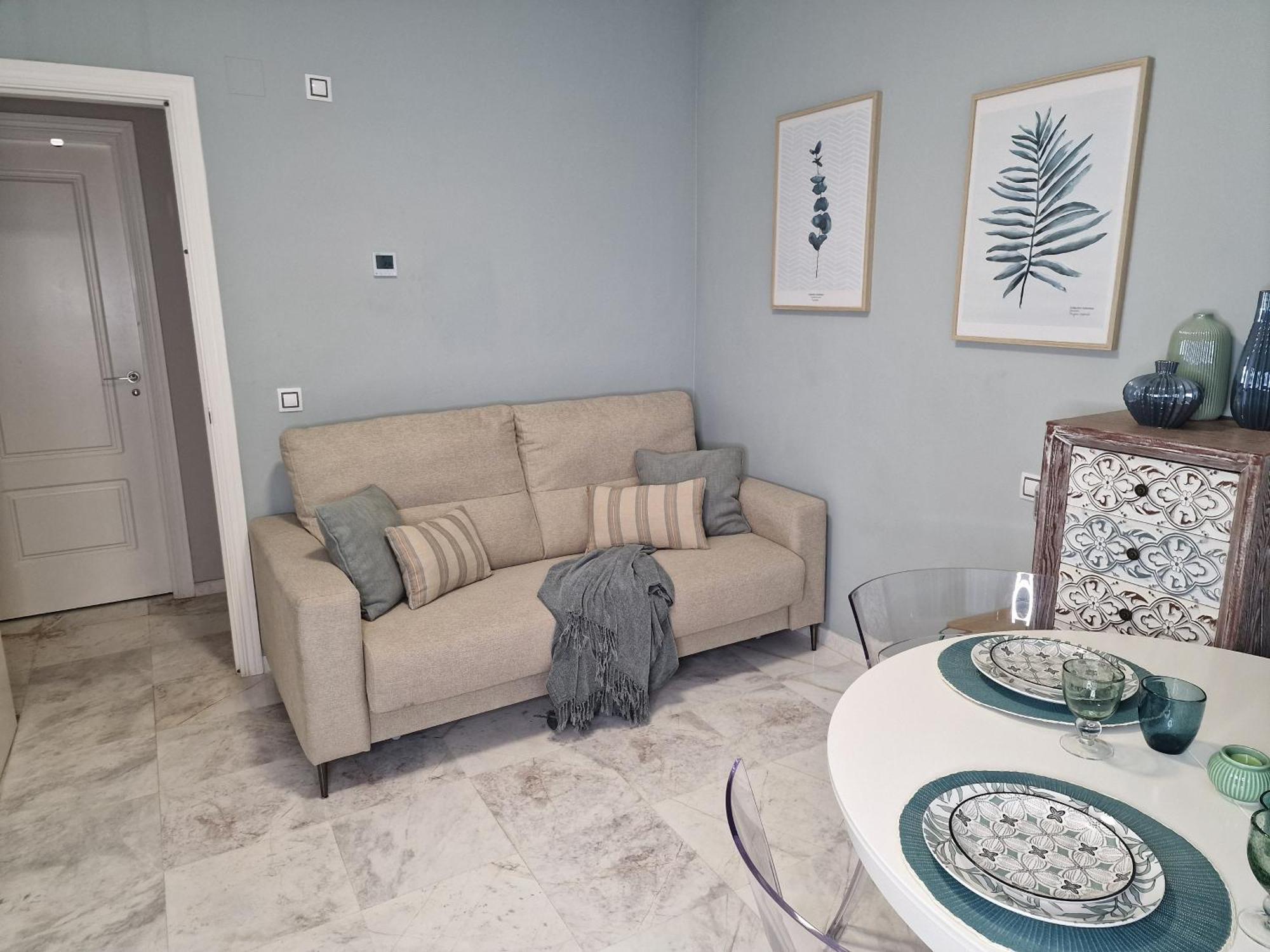 Апартаменты Sun & Palms - Cozy Flat In Quiet Neighbourhood With A Great Pool Area Малага Экстерьер фото
