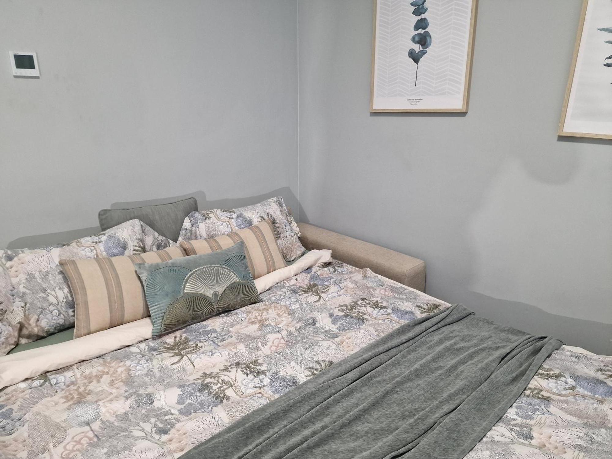 Апартаменты Sun & Palms - Cozy Flat In Quiet Neighbourhood With A Great Pool Area Малага Экстерьер фото