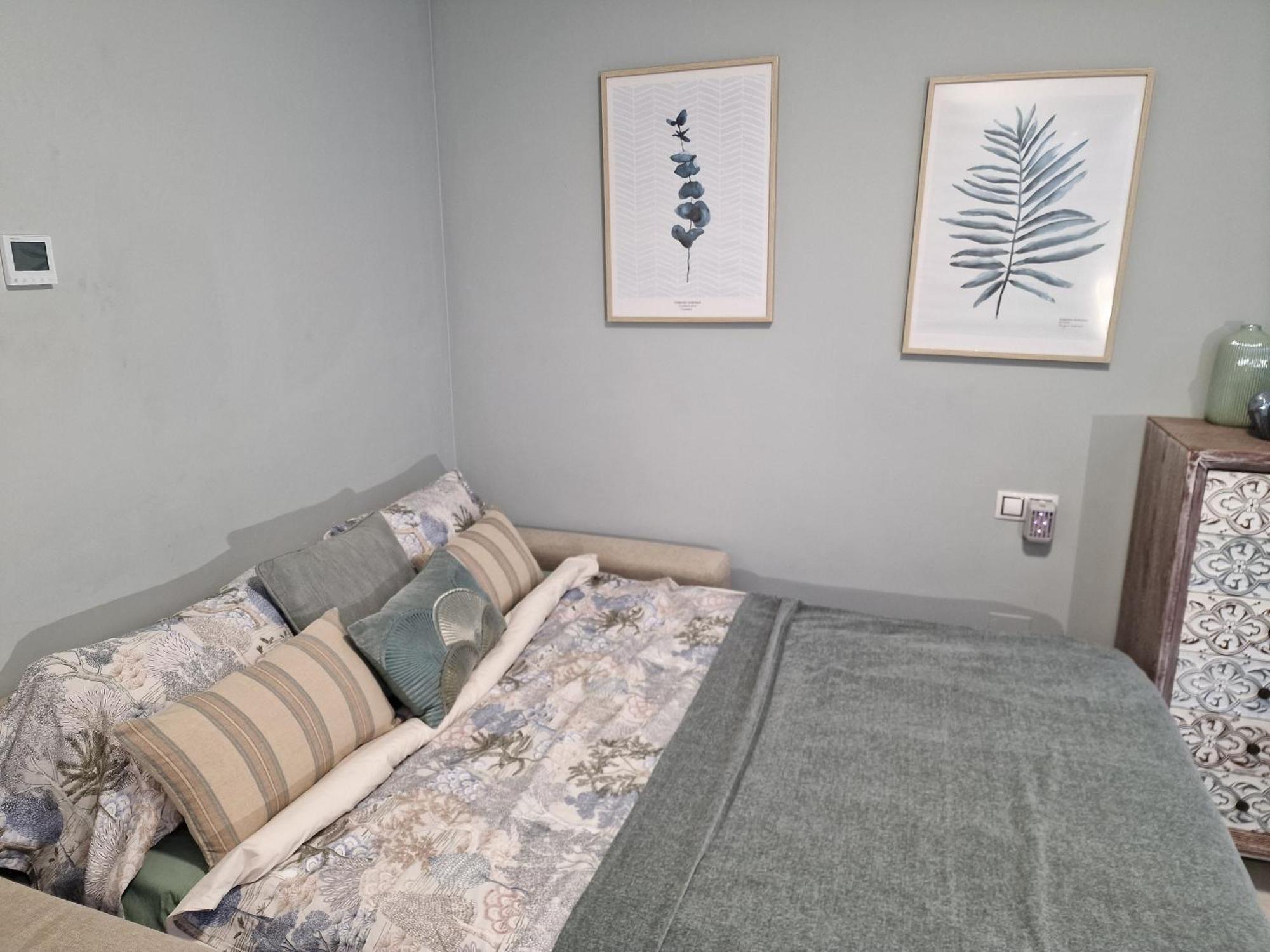 Апартаменты Sun & Palms - Cozy Flat In Quiet Neighbourhood With A Great Pool Area Малага Экстерьер фото